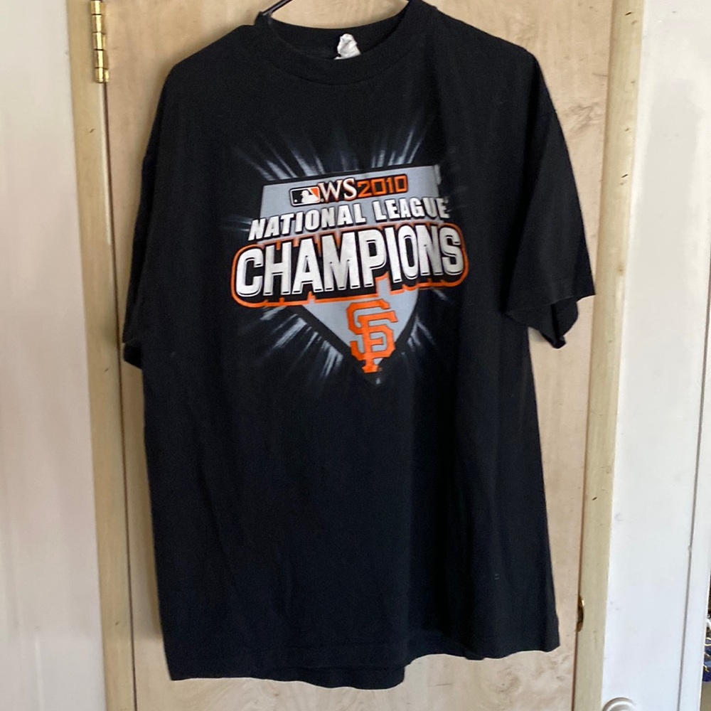 San Francisco Giants 2010 World Series Championship Tee Shirt.